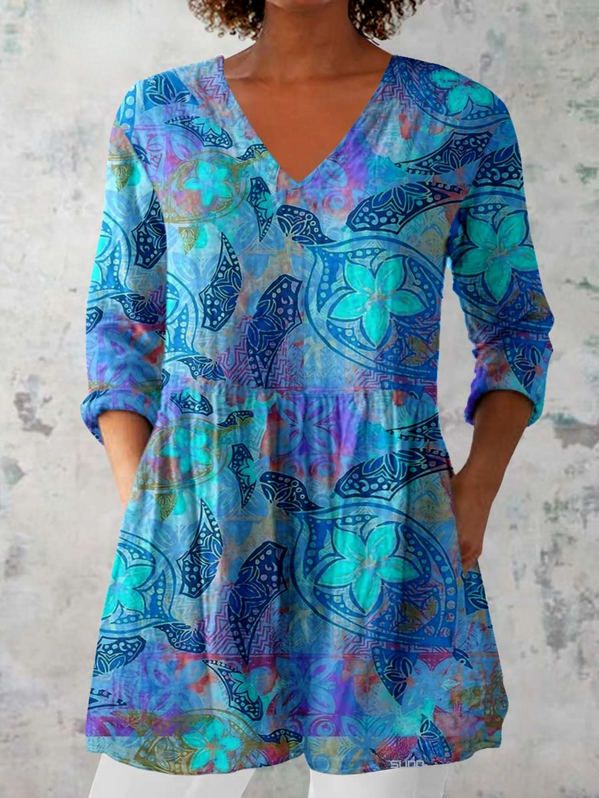 Camilla™ | Lang Bluse med V-udskæring