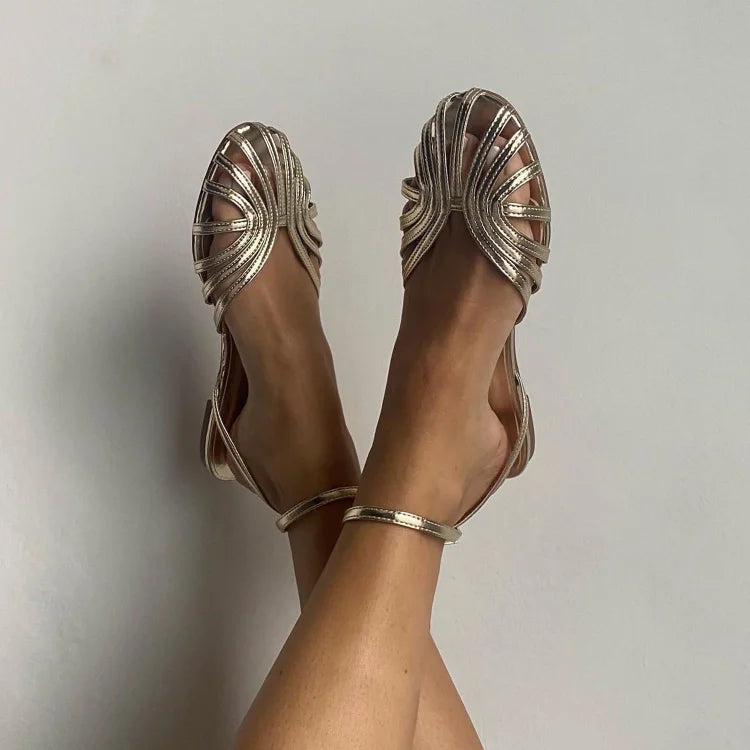Vittoria | Elegante gyldne sandaler