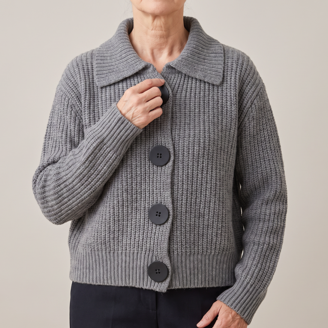 Tove™ | Grovstrikket Cardigan med Store Knapper