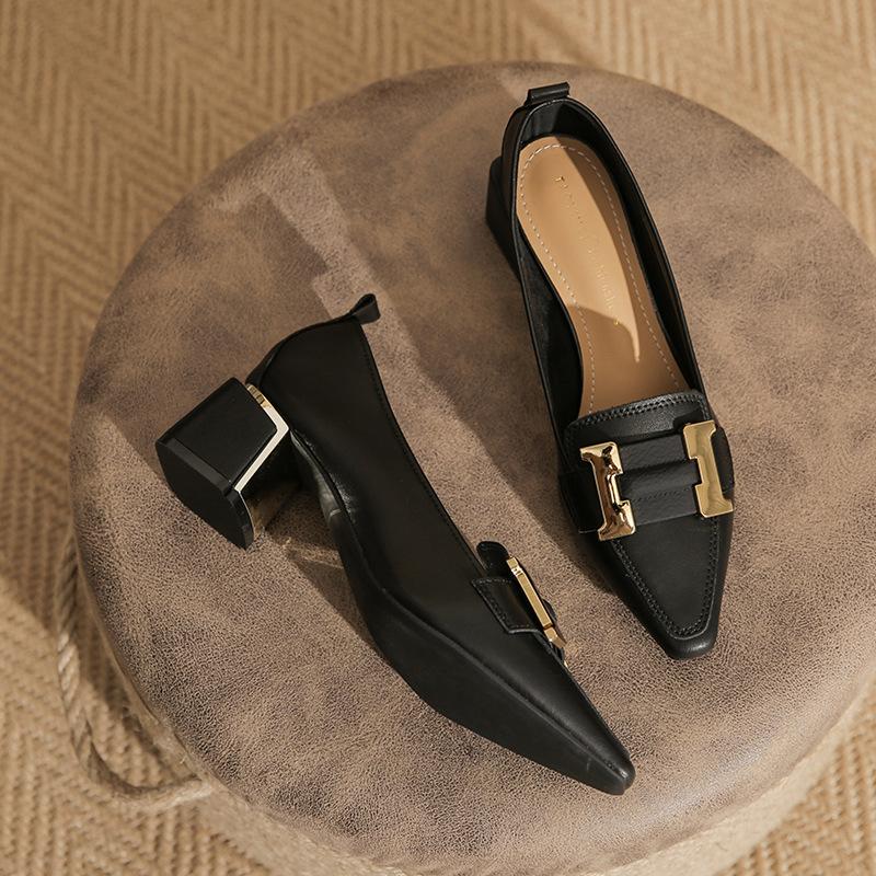 Signe | Pumps med Blokhæl