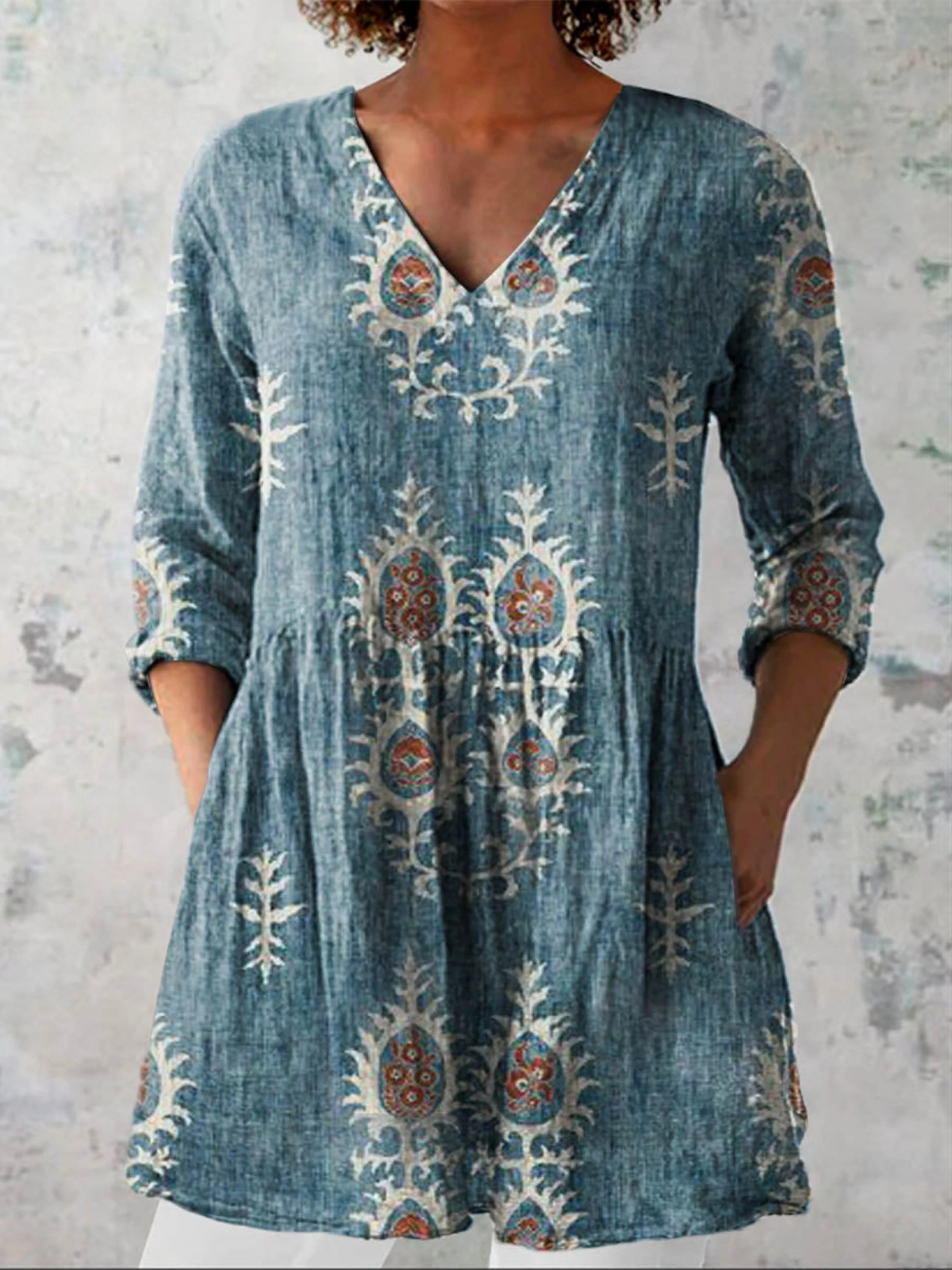 Katrine™ | Lang Bluse med V-udskæring
