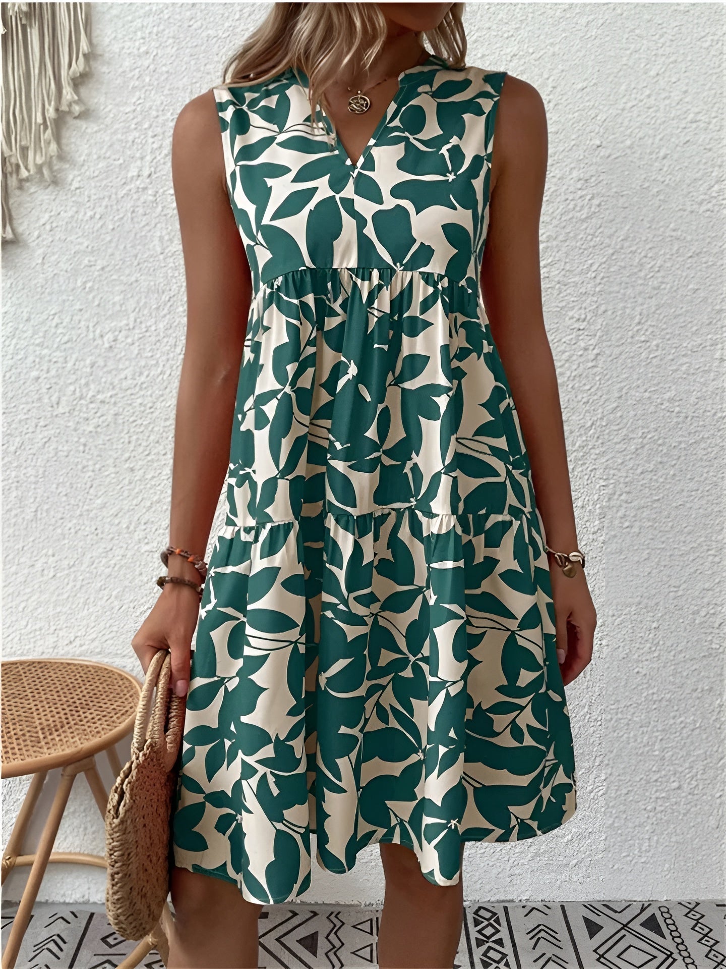 Maria™ – Elegant V-hals sommerkjole