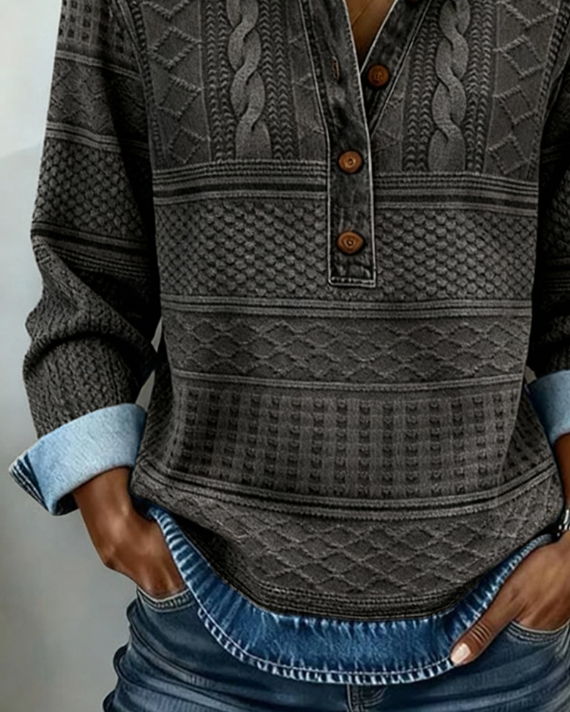 Sofia | Moderne sweater med halve knapper