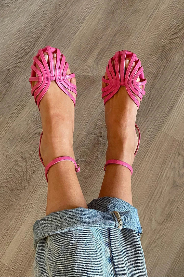 Vittoria | Elegante gyldne sandaler