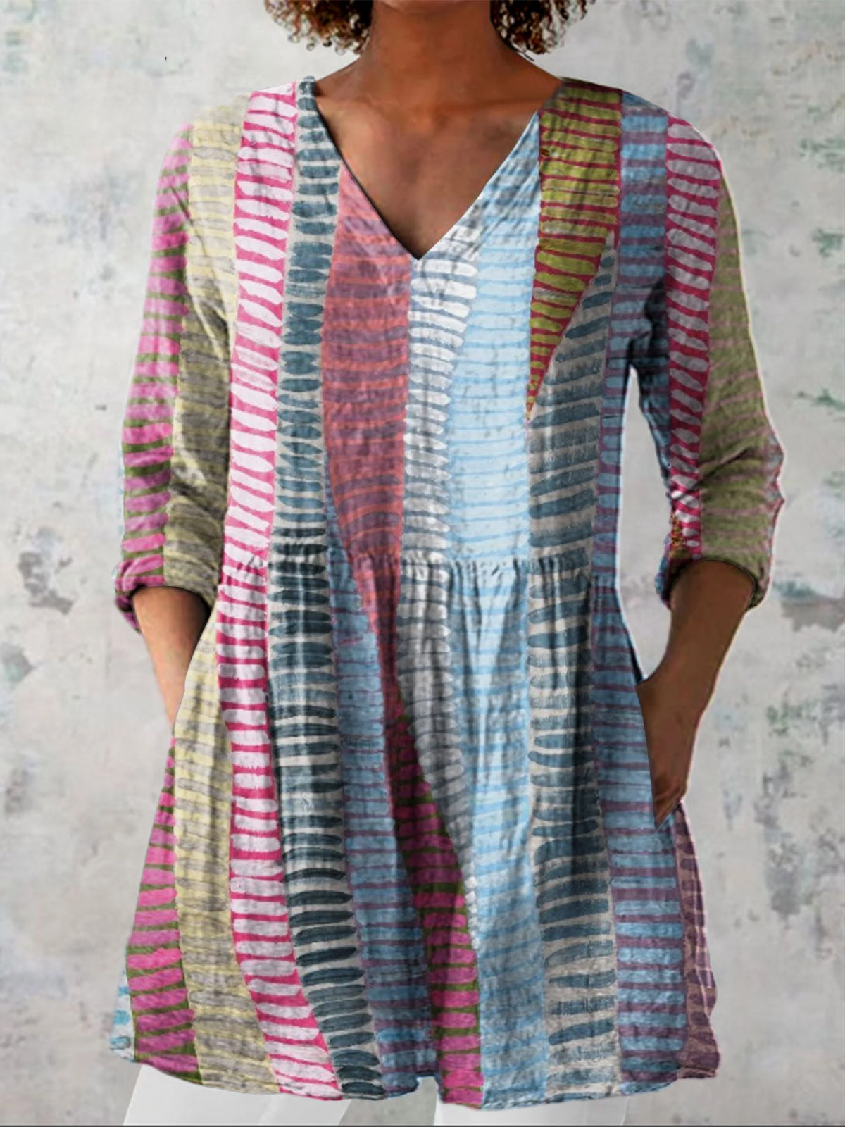 Astrid™ | Lang Bluse med V-udskæring