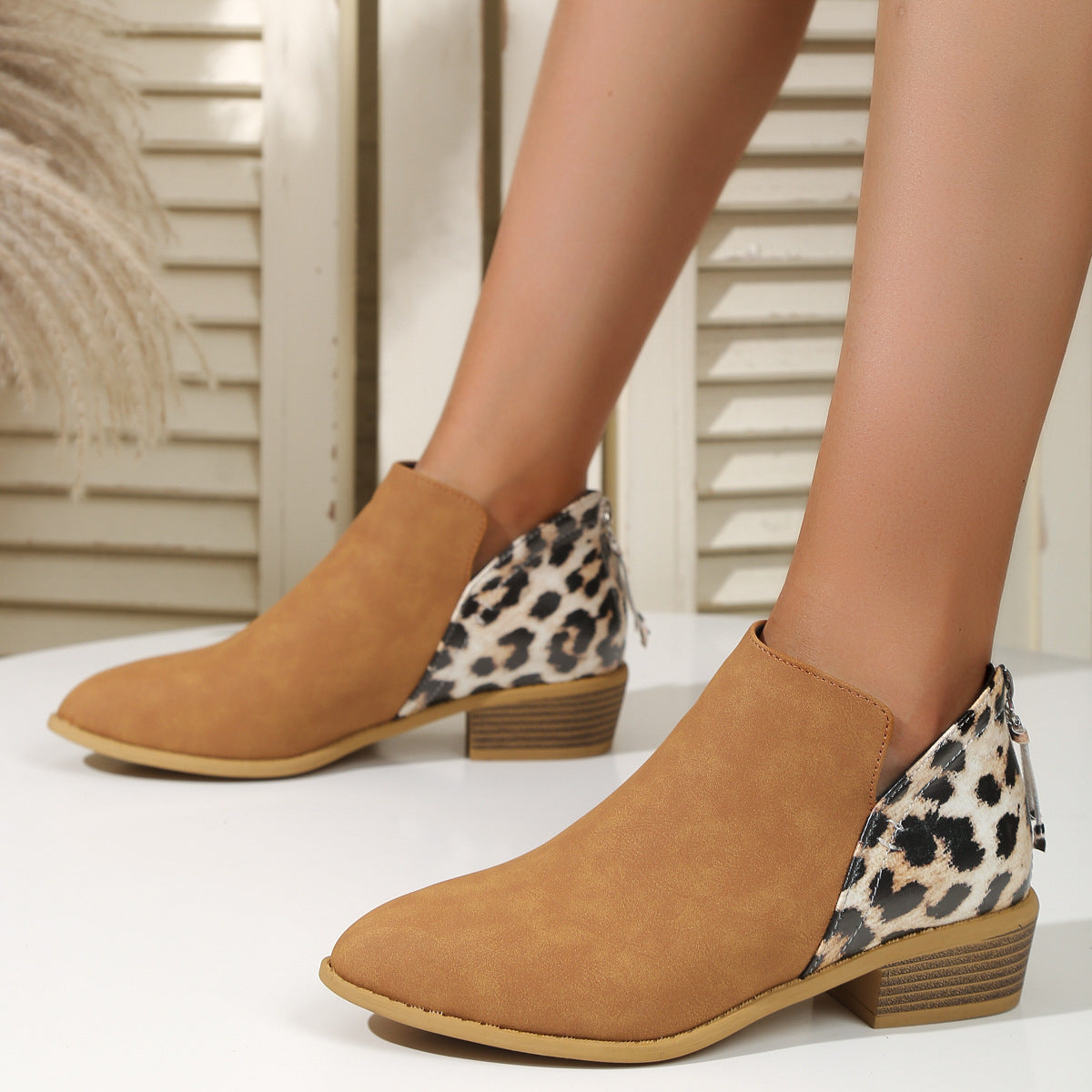 Leona™ – Stilige støvler med leoparddetaljer
