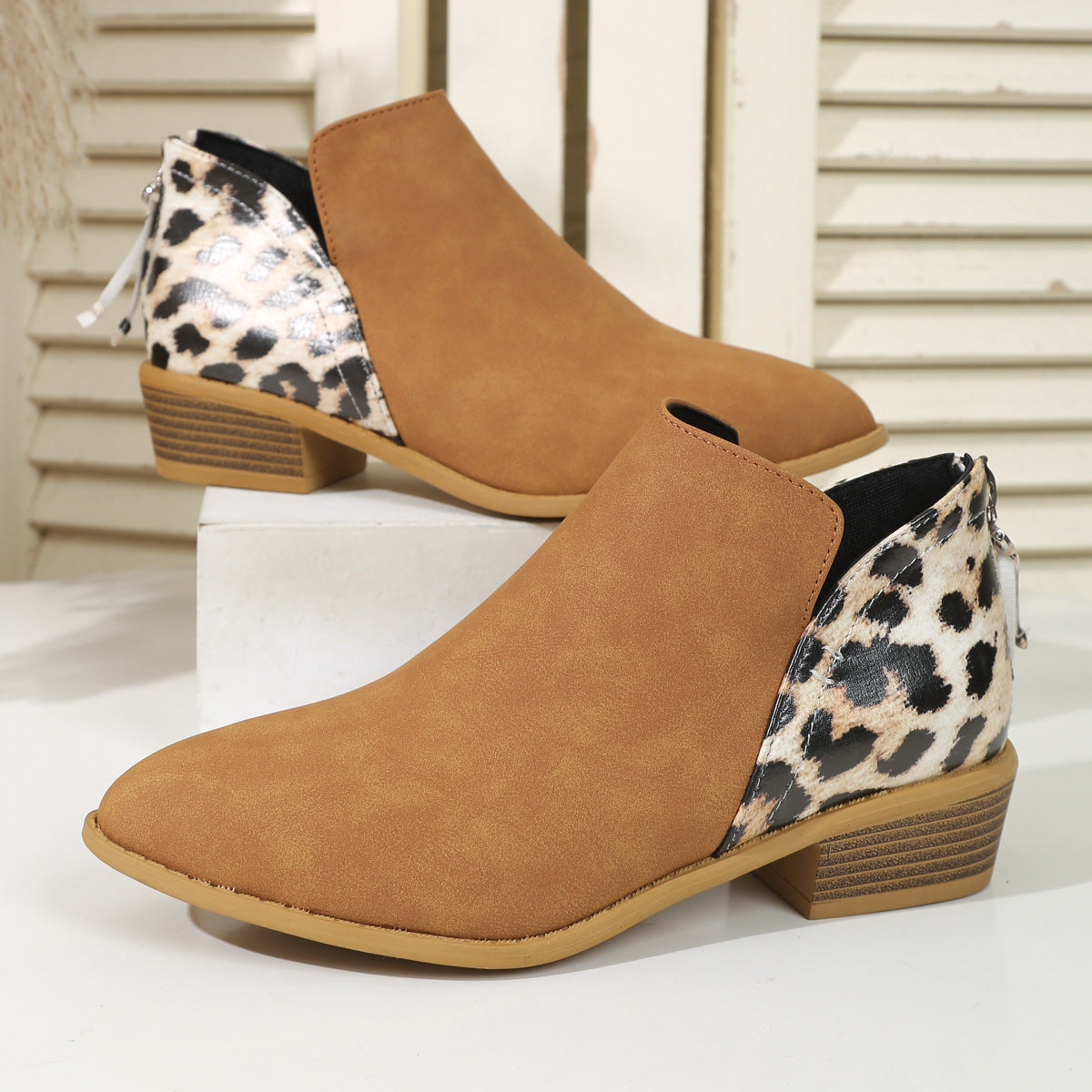 Leona™ – Stilige støvler med leoparddetaljer