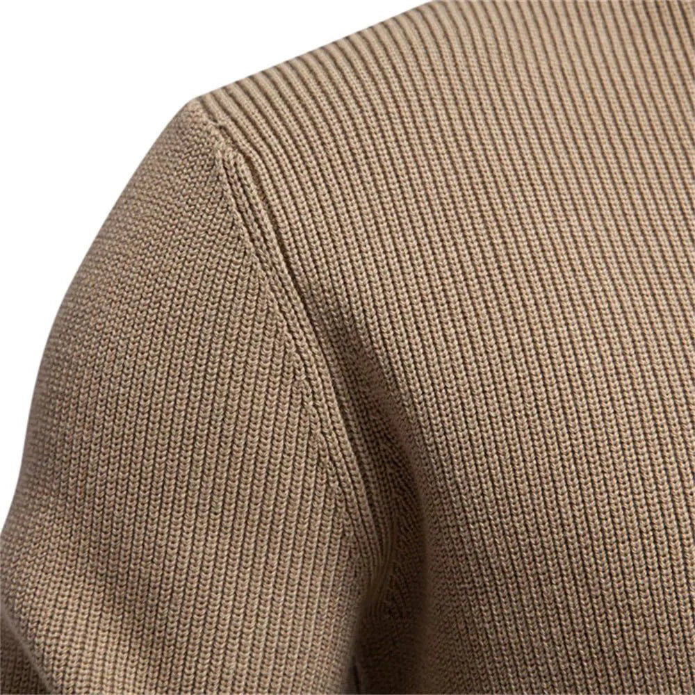 Konrad | Stilfuld herrepullover med knapdesign