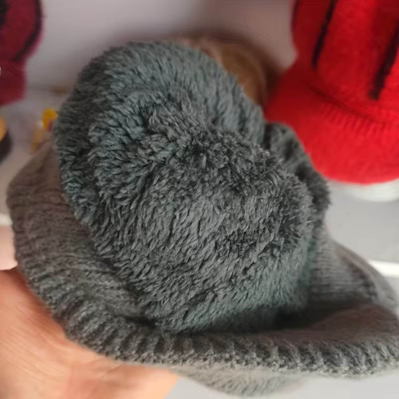 Robin | Unisex vinterhat med ørebeskyttelse