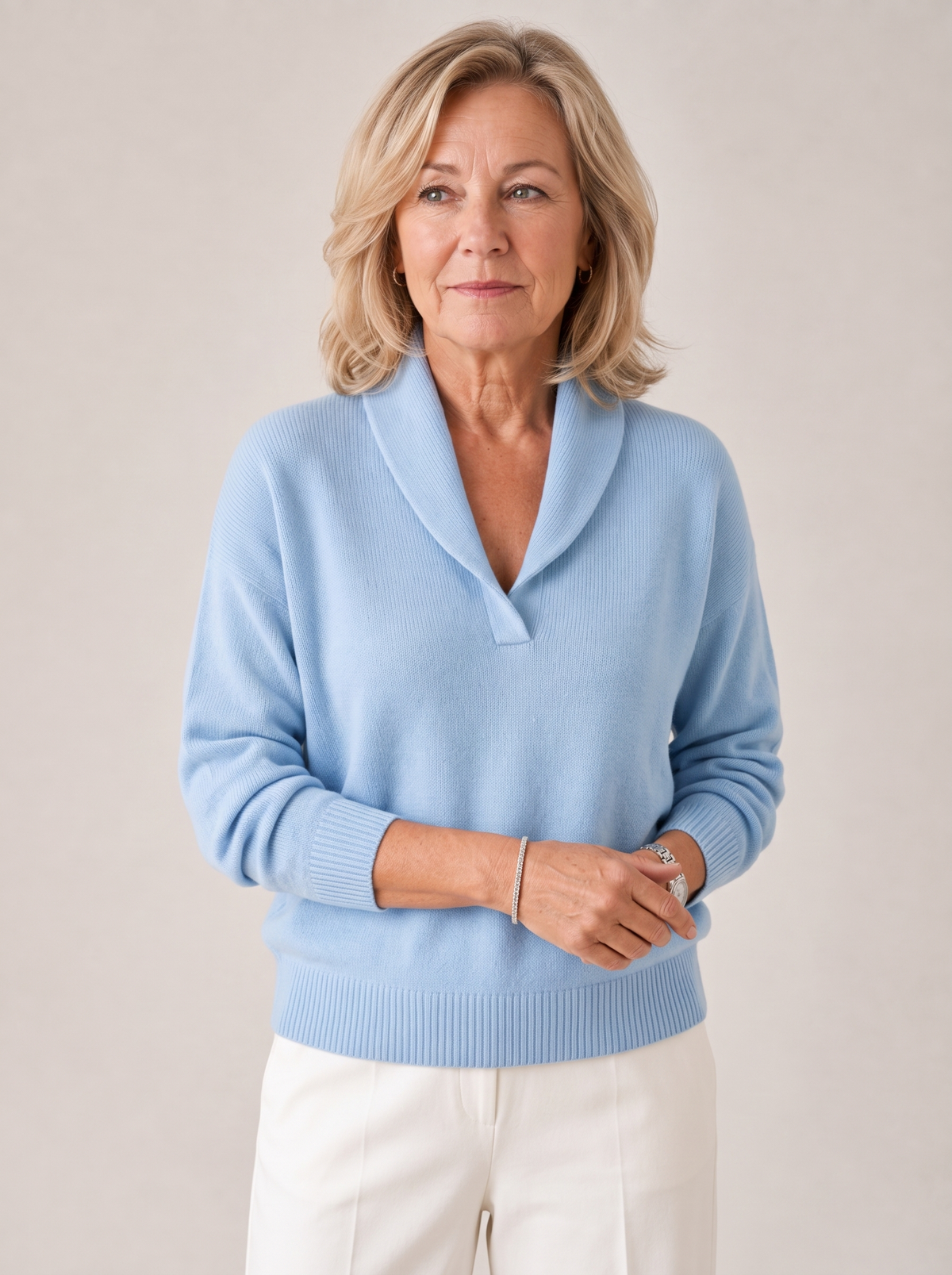 Greta™ | Strikbluse med Sjalskrave